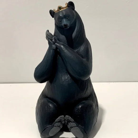 Disney Pixar Brave Queen Elinor Crown Mother Bear PVC figure - Picture 1 of 4